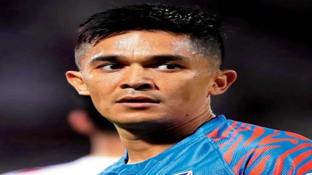 ভারতের জাতীয় দল থেকে বাদ সুনীল ছেত্রী!